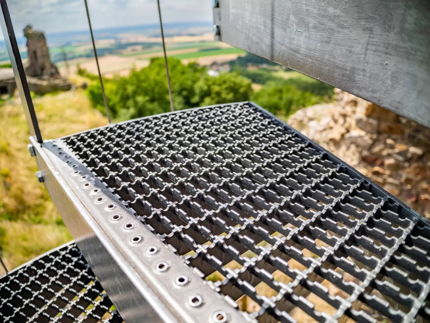 Treppen und Gitterroste