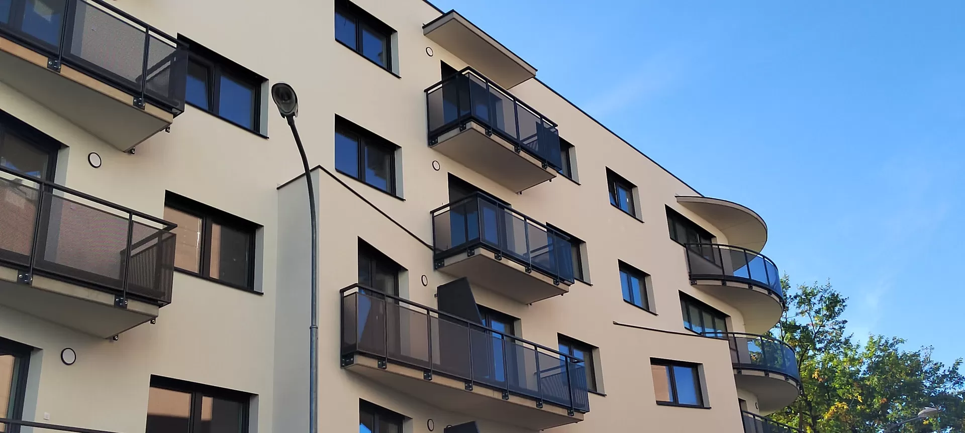 Balkon-, Zaun- und andere Füllungen