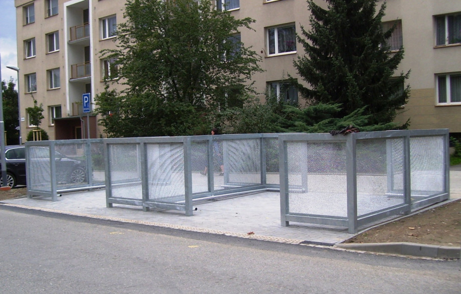 Balkonové a plotové výplně - perfolinea.cz