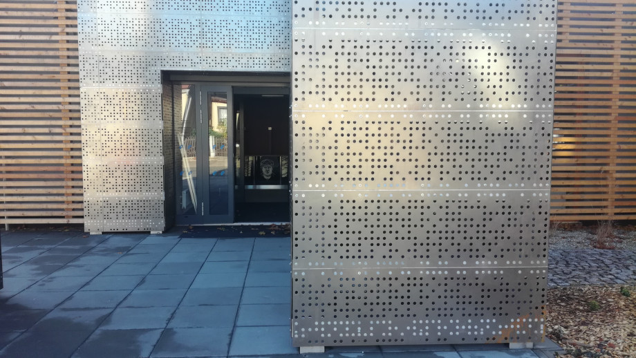 Brex Kino Lomnice nad Popelkou - fasády - perfolinea.cz