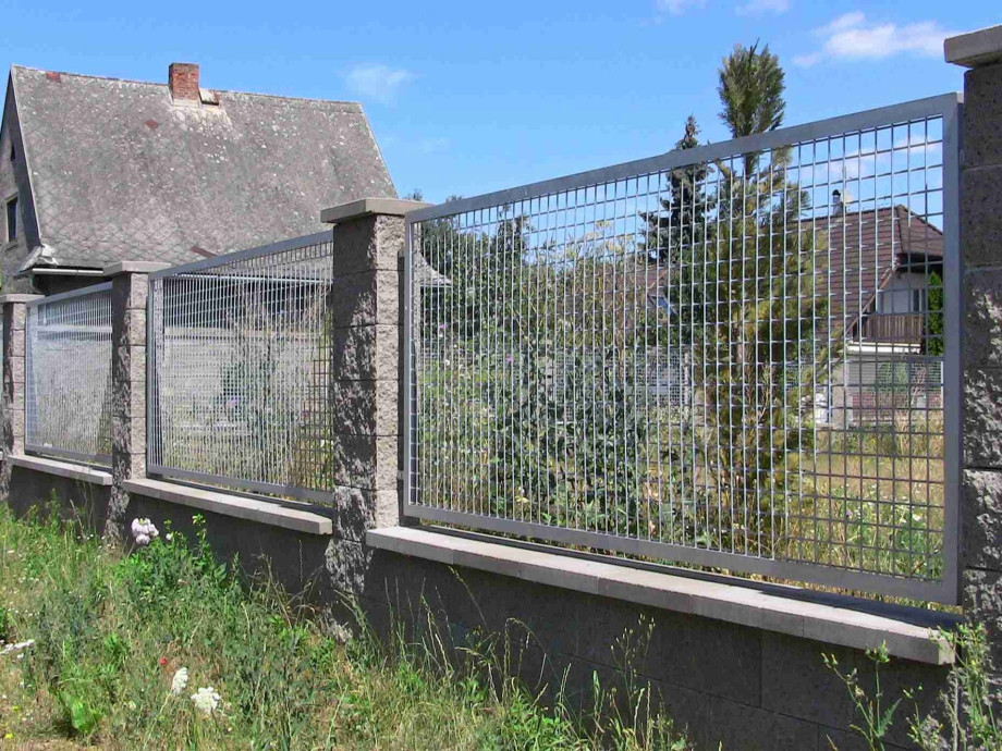 Kovářství-zámečnictví Metalart - Pavel Vojáček - výplně plotů - perfolinea.cz