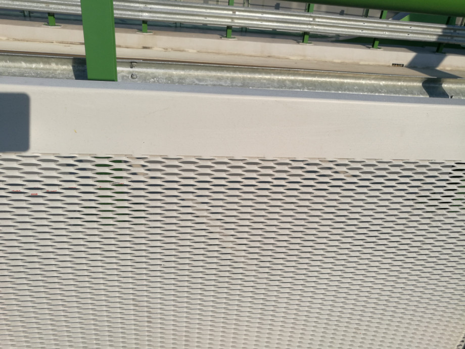 Starý Most Bratislava - fasáda - perfolinea.cz