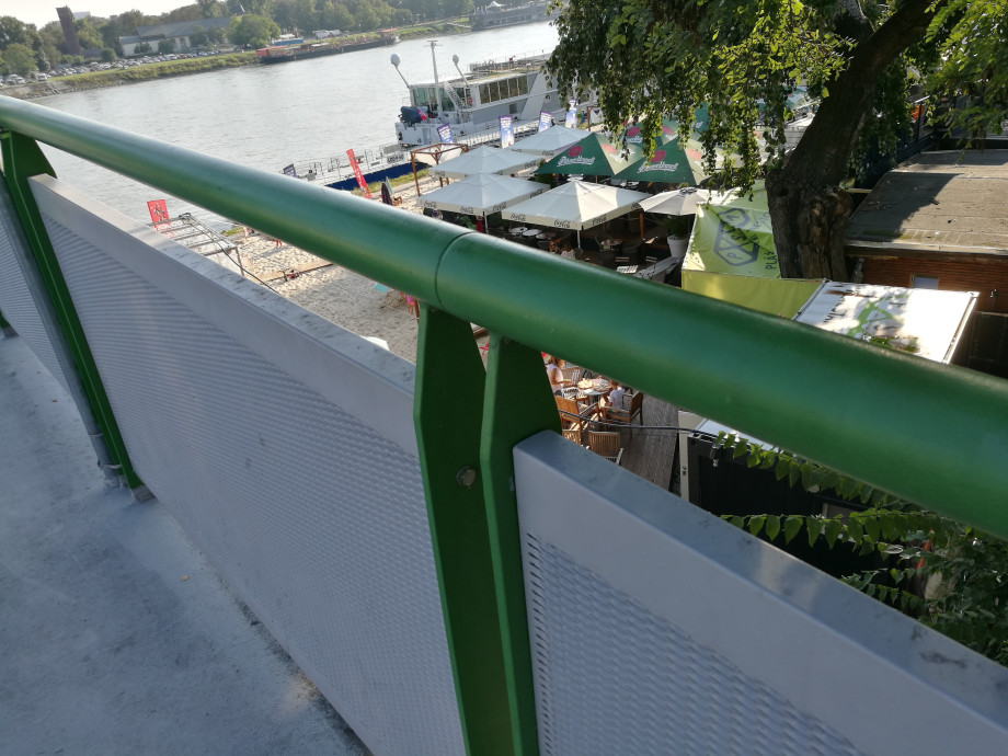 Starý Most Bratislava - fasáda - perfolinea.cz