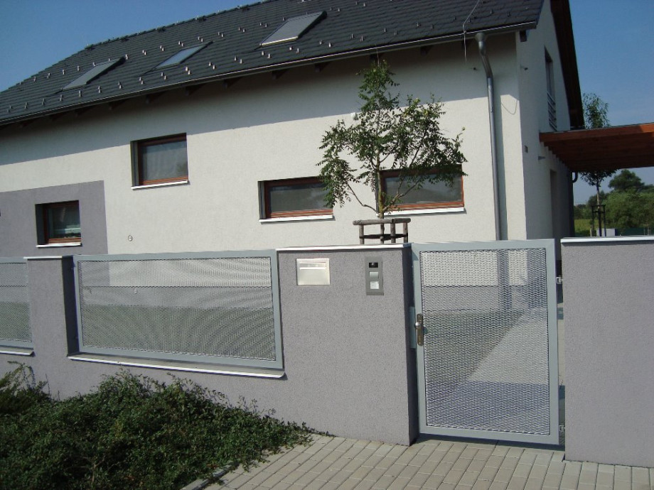 Plotové výplně z tahokovu - Pleskot Radek - Kovo - perfolinea.cz