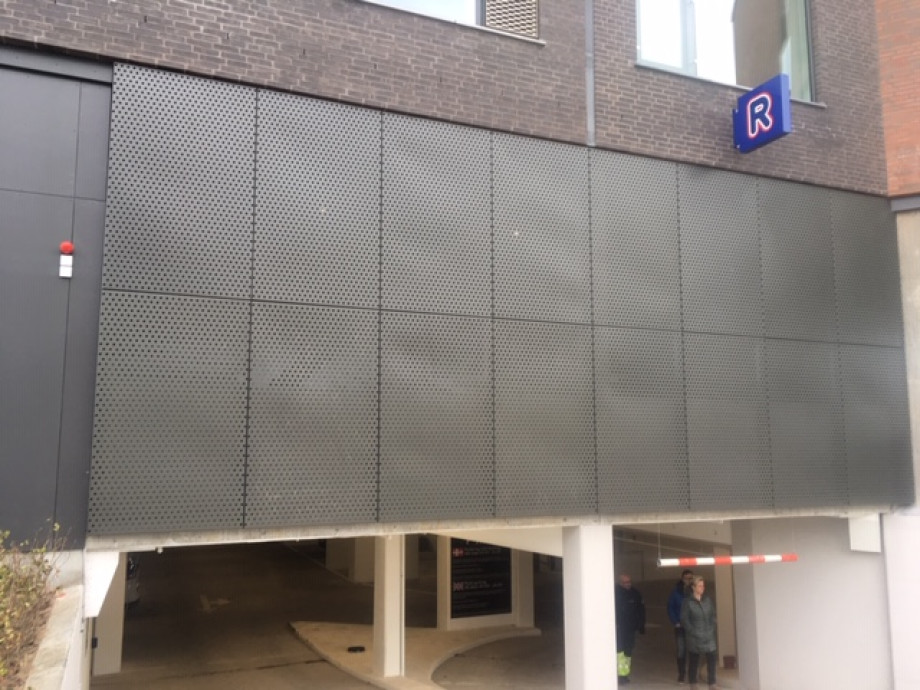 Semitech DP - fasáda - perfoliea.cz