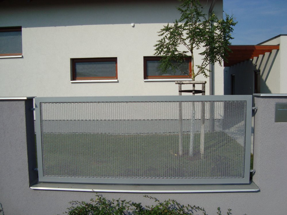 Plotové výplně z tahokovu - Pleskot Radek - Kovo - perfolinea.cz