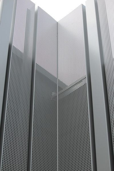 Detail Hvězdárna a planetárium Brno fasádní kazety - perfolinea.cz