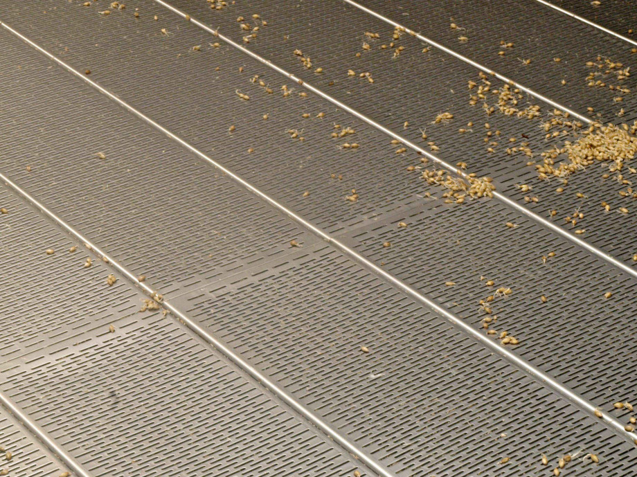 Sladovny Prostějov - výplně - perfolinea.cz