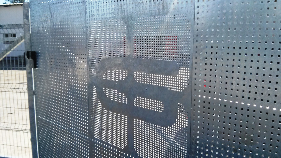 Balkonové a plotové výplně - perfolinea.cz