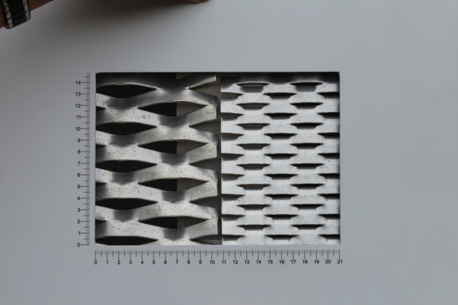 Garáže Račianská v Bratislavě opláštění tahokovem - perfolinea.cz