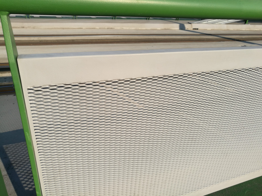 Starý Most Bratislava - fasáda - perfolinea.cz