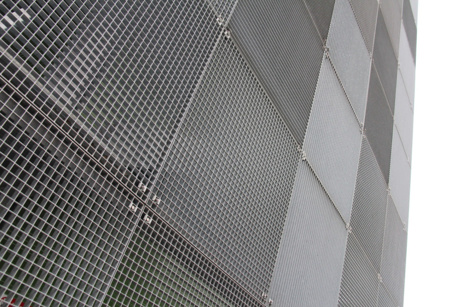 Chrám chmele a piva bez povrchové úpravy - perfolinea.cz