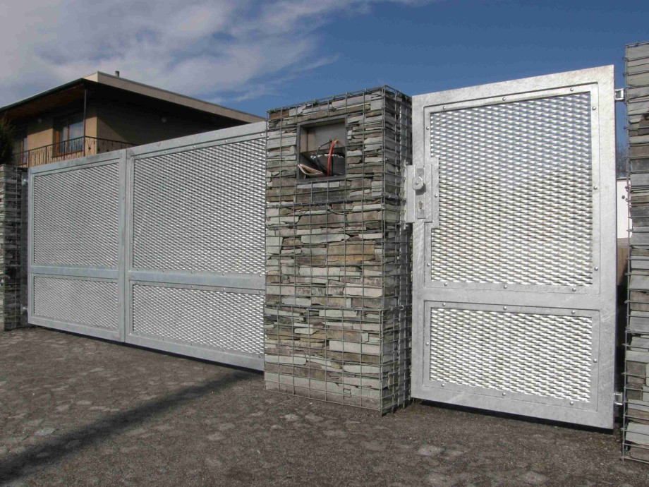 Kovářství-zámečnictví Metalart - Pavel Vojáček - výplně plotů - perfolinea.cz